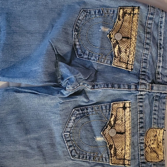 True Religon - Picture 3 of 6